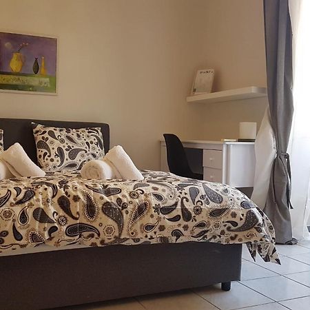 Palette Apartment Carmine - Athens Center, 6 Bd, 3 Bath Екстериор снимка