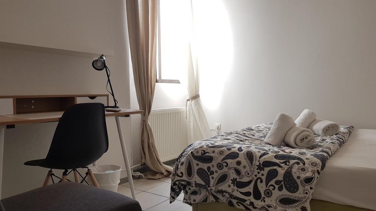 Palette Apartment Carmine - Athens Center, 6 Bd, 3 Bath Екстериор снимка