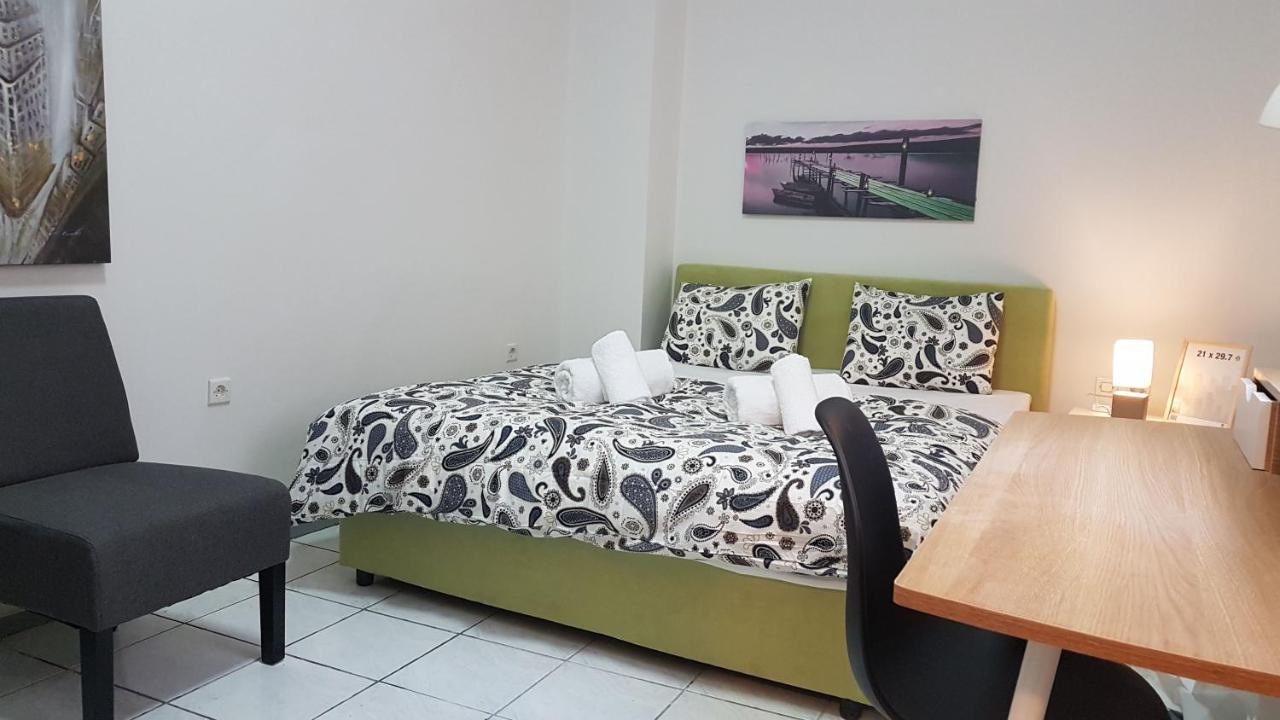 Palette Apartment Carmine - Athens Center, 6 Bd, 3 Bath Екстериор снимка