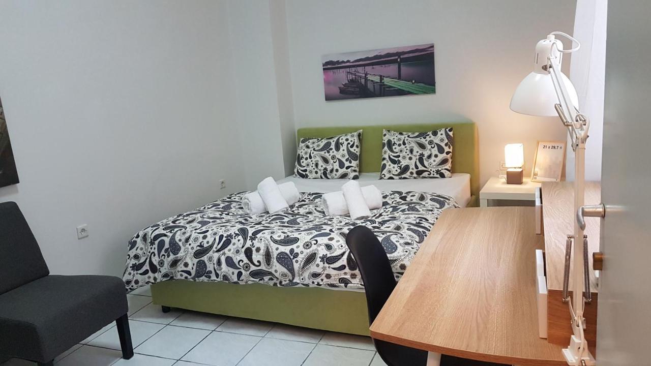 Palette Apartment Carmine - Athens Center, 6 Bd, 3 Bath Екстериор снимка