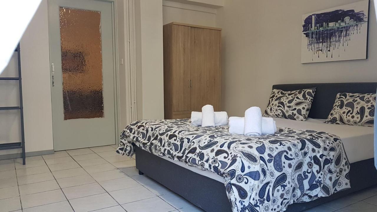 Palette Apartment Carmine - Athens Center, 6 Bd, 3 Bath Екстериор снимка